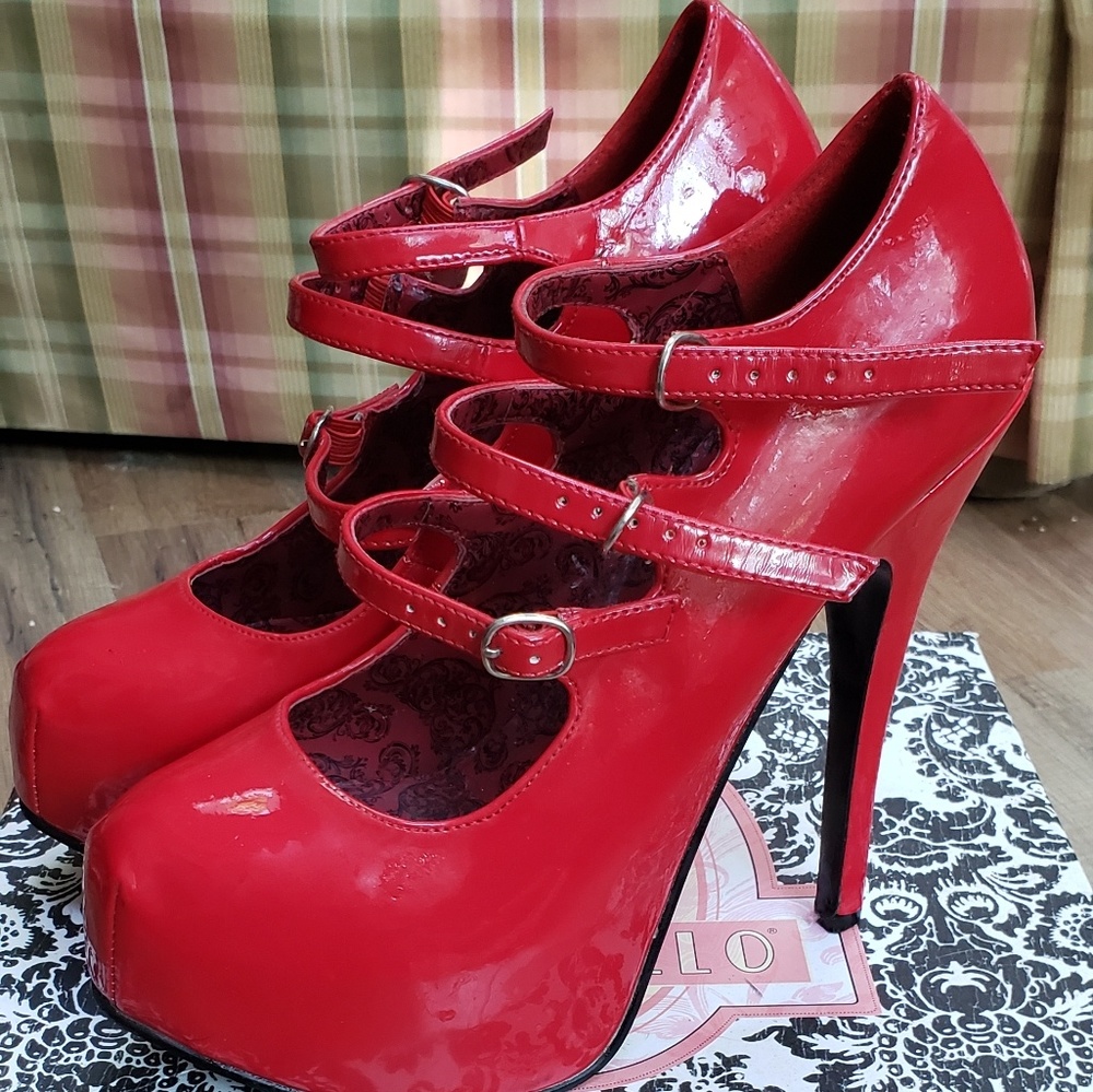 Red bordello shoes